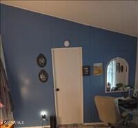 600 Dennison Road, Unit SPC 29 Tehachapi, CA 93561 - Photo 27 of 29 resized-Primary Bedroom accent wall was