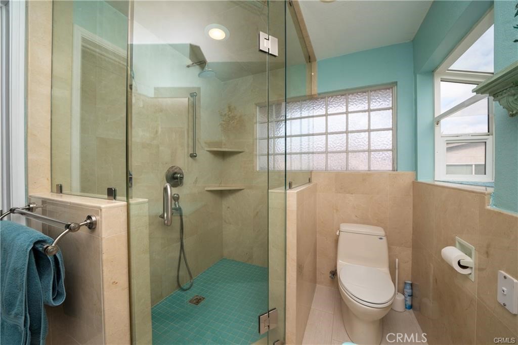 16775 15th Street, Unit B Sunset Beach, CA 90742 - Photo 17 of 33