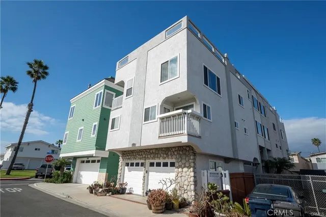 $6,500 | 16775 15th Street, Unit B, Sunset Beach, CA 90742