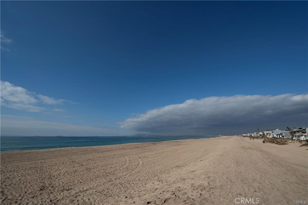 16775 15th Street, Unit B Sunset Beach, CA 90742 - Photo 26 of 33