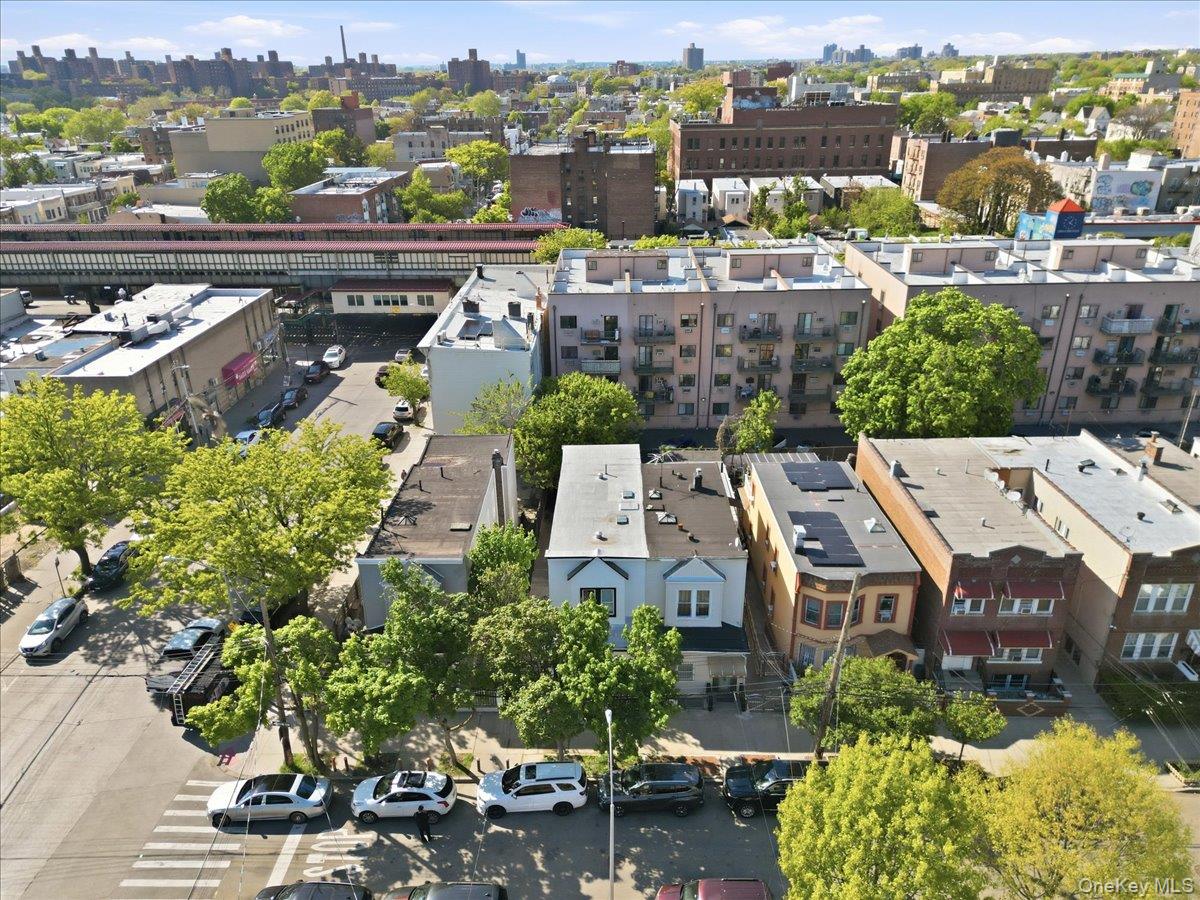 2407 Butler Place Bronx, NY 10461 - Photo 9 of 39