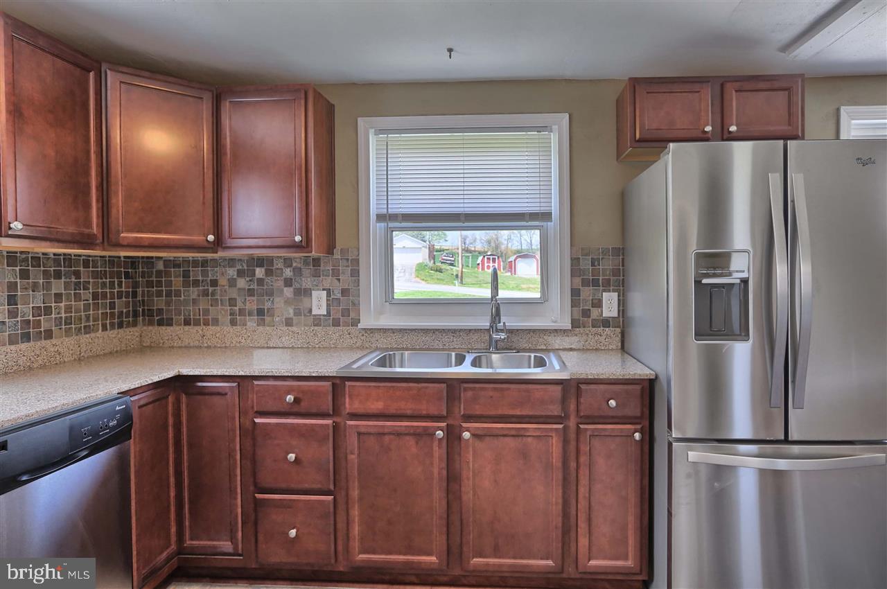2214 Craley Road Windsor, PA 17366 - Photo 11 of 36