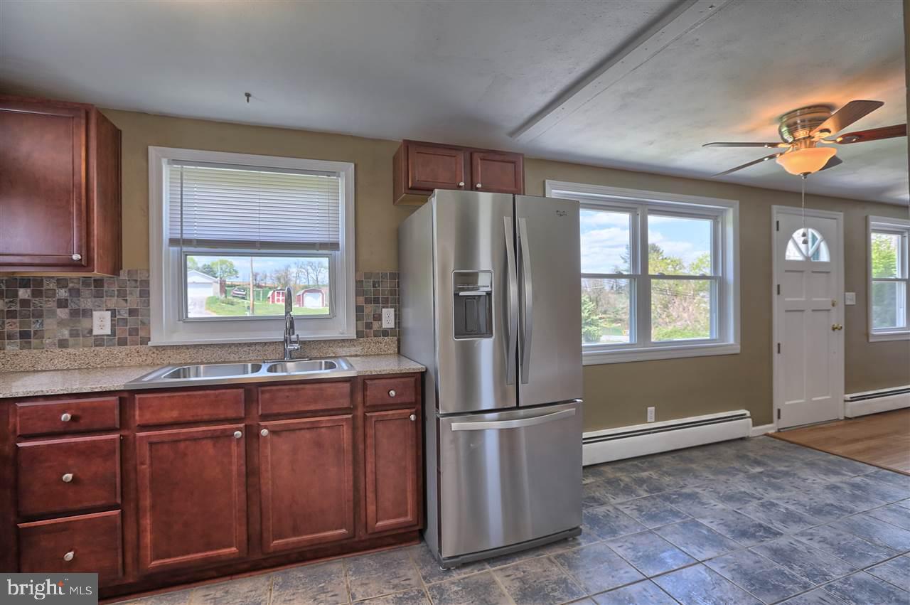 2214 Craley Road Windsor, PA 17366 - Photo 15 of 36