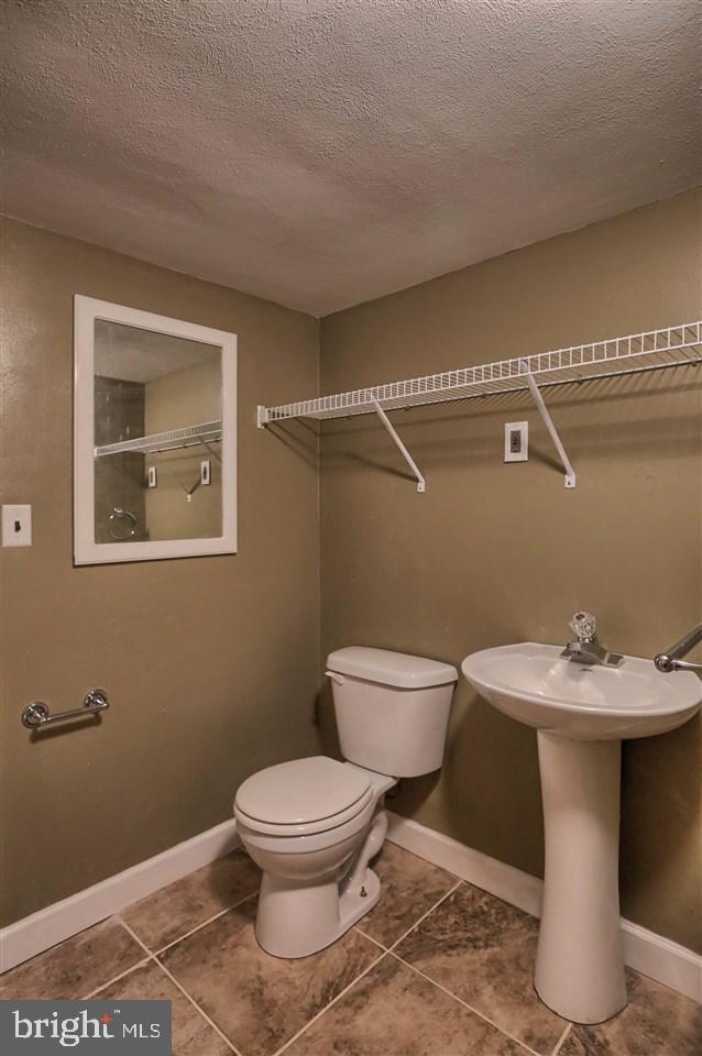 2214 Craley Road Windsor, PA 17366 - Photo 17 of 36