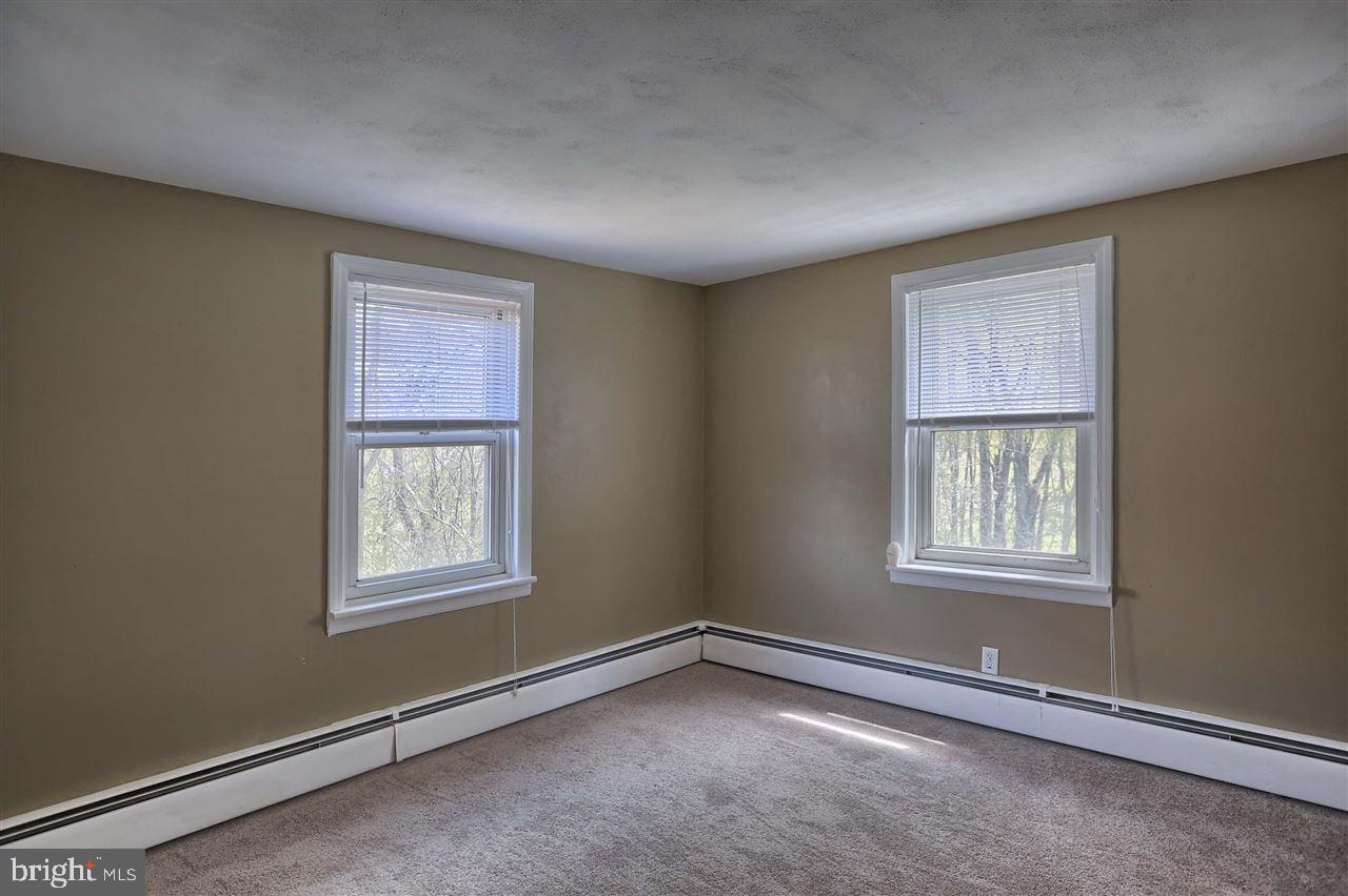 2214 Craley Road Windsor, PA 17366 - Photo 22 of 36
