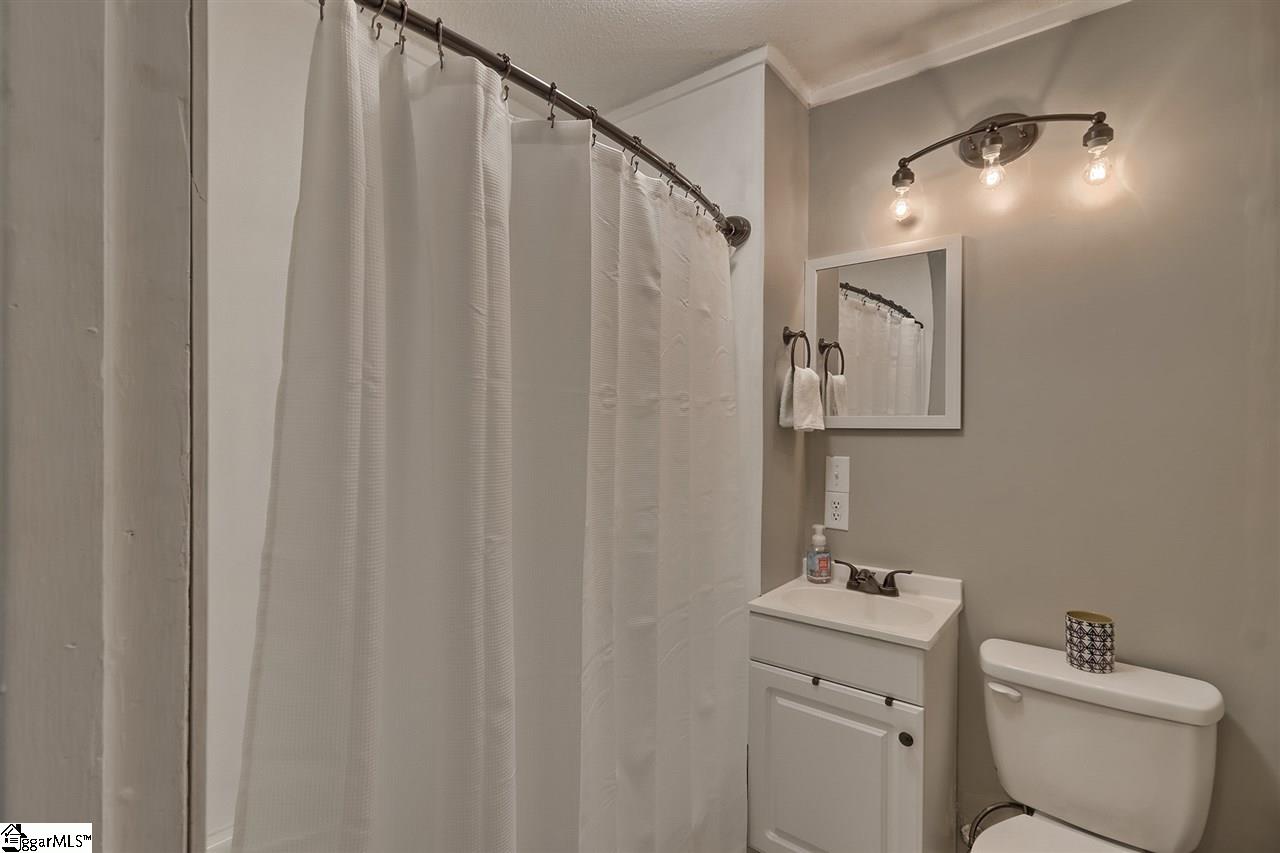 144 Rutledge Street Easley, SC 29640 - Photo 13 of 18 Gallery Image 13