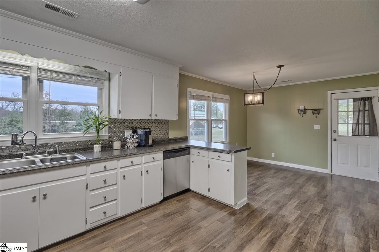 144 Rutledge Street Easley, SC 29640 - Photo 7 of 18 Gallery Image 7