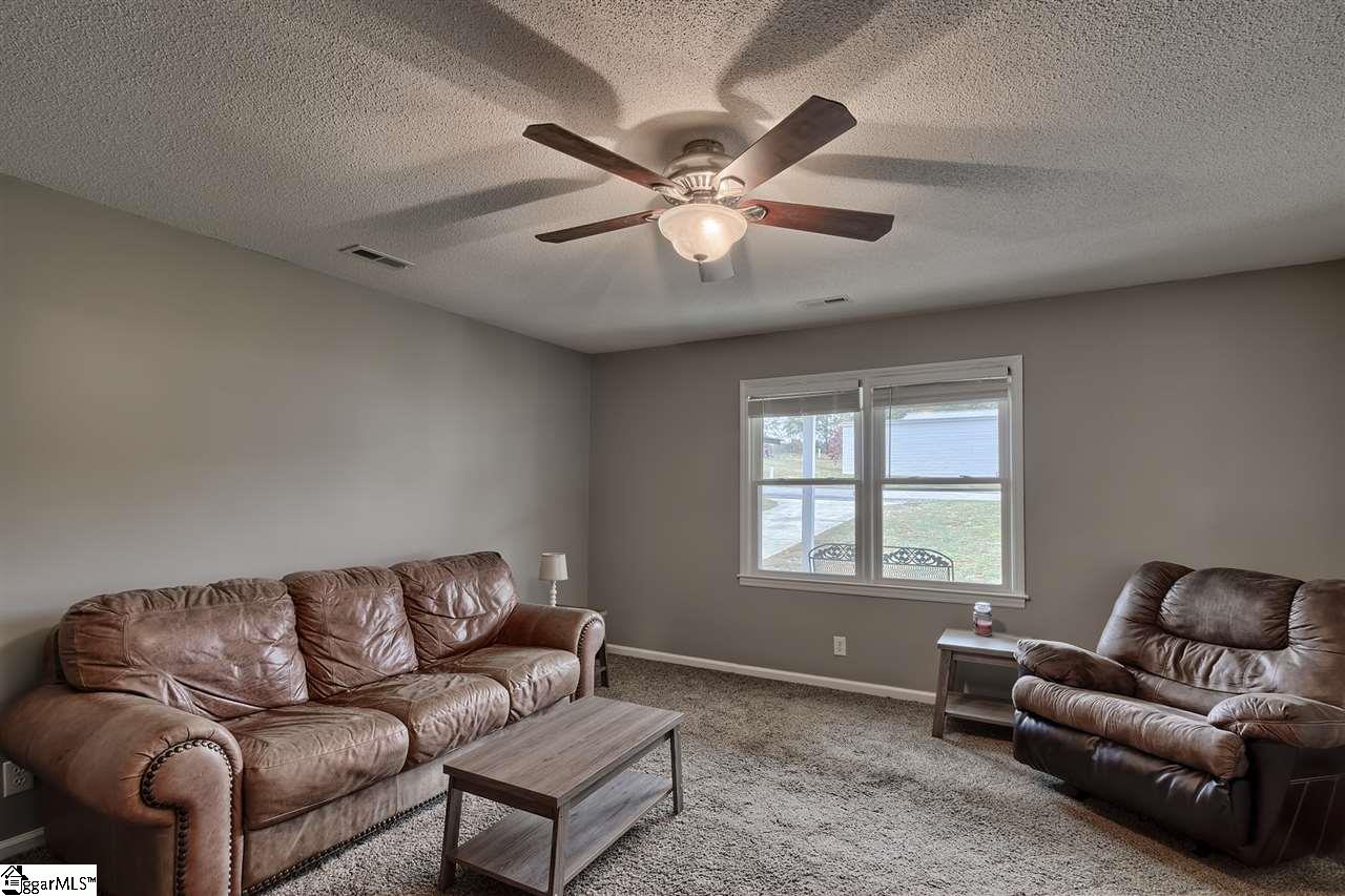 144 Rutledge Street Easley, SC 29640 - Photo 8 of 18 Gallery Image 8