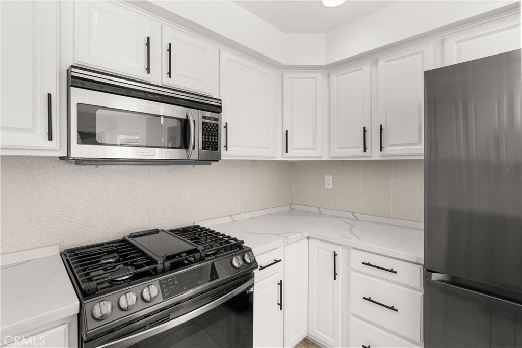 4 Daffodil Rancho Santa Margarita, CA 92688 - Photo 13 of 31