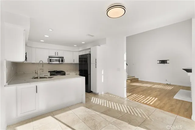 $4,050 | 4 Daffodil, Rancho Santa Margarita, CA 92688