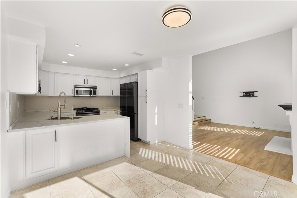 4 Daffodil Rancho Santa Margarita, CA 92688 - Photo 9 of 31