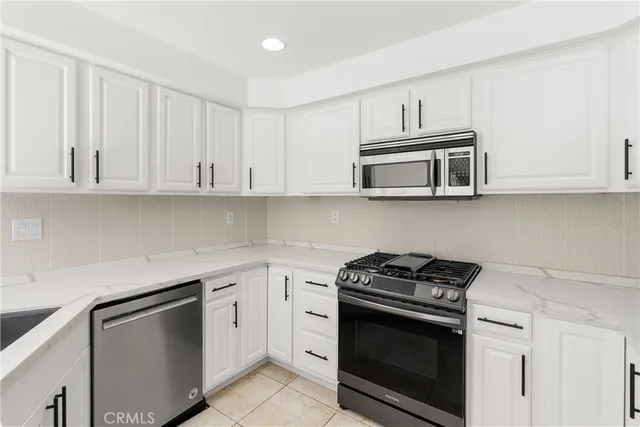 $4,050 | 4 Daffodil, Rancho Santa Margarita, CA 92688