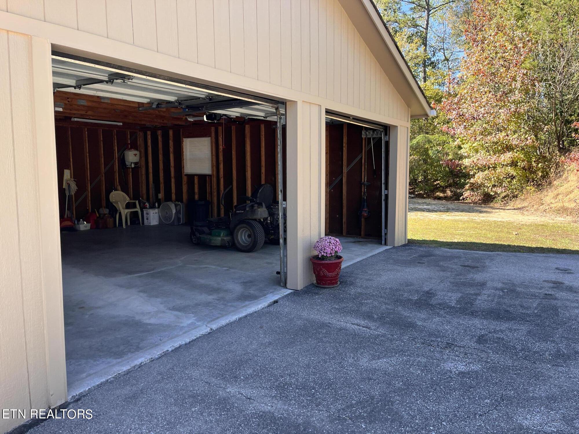 457 Shady Road Oliver Springs, TN 37840 - Photo 29 of 60 IMG_5418