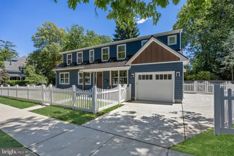 $1,595,000 | 201 Centre Street, Haddonfield, NJ 08033