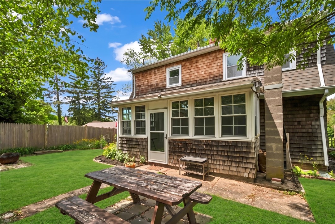 14 Barnsdale Road East Providence, RI 02914 - Photo 28 of 29