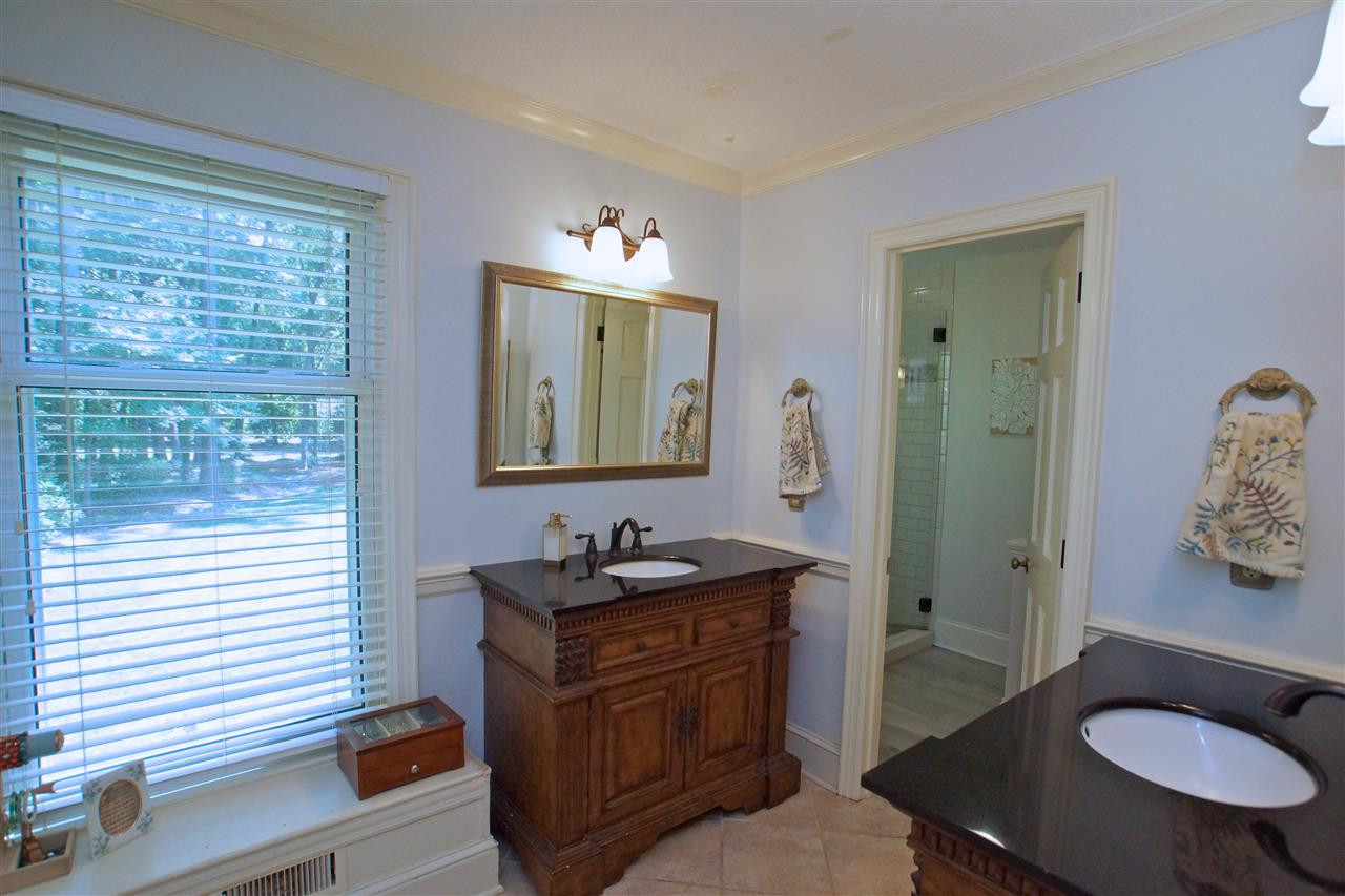 8012 Hollander Place Raleigh, NC 27606 - Photo 16 of 25 Photo 16