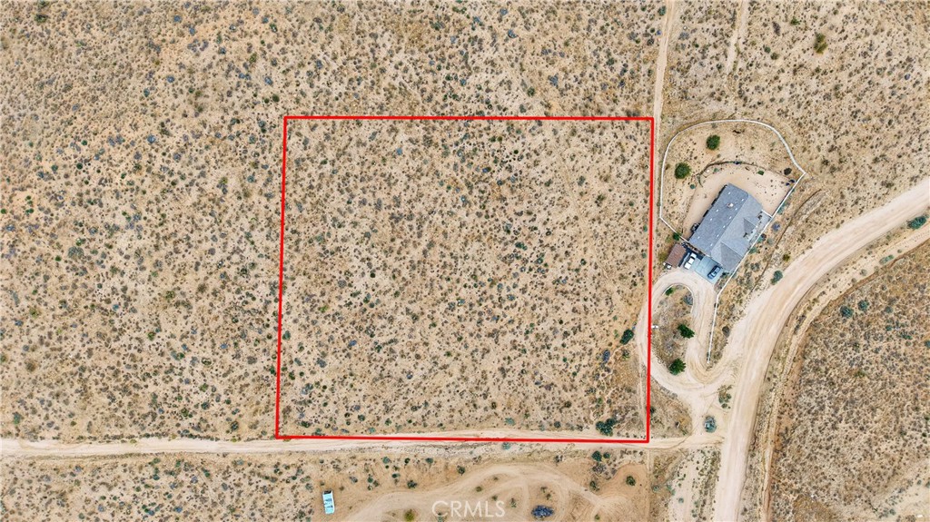 24575 Ocotillo Way Apple Valley, CA 92308 - Photo 7 of 13 view of a painting of a bathroom