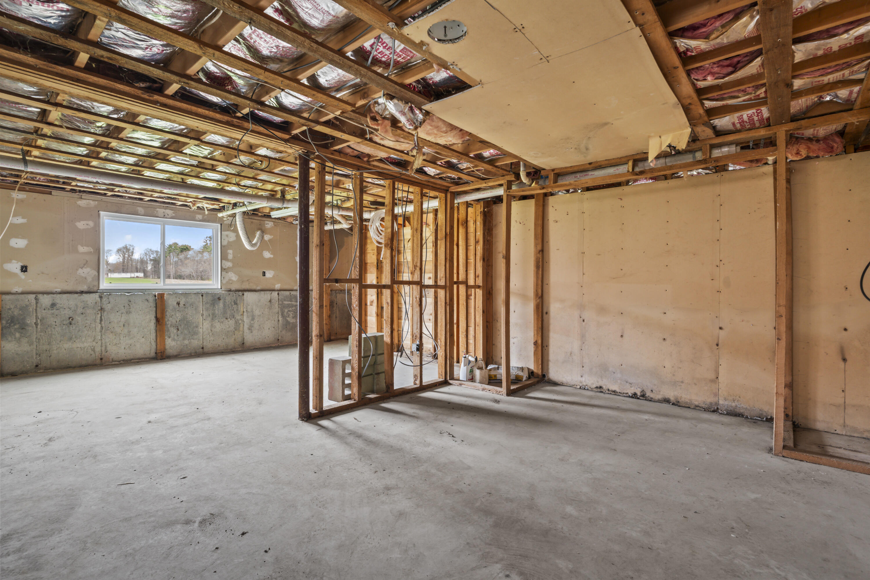 286 Hanscom Road Eliot, ME 03903 - Photo 36 of 68 286 Hanscom Rd_139