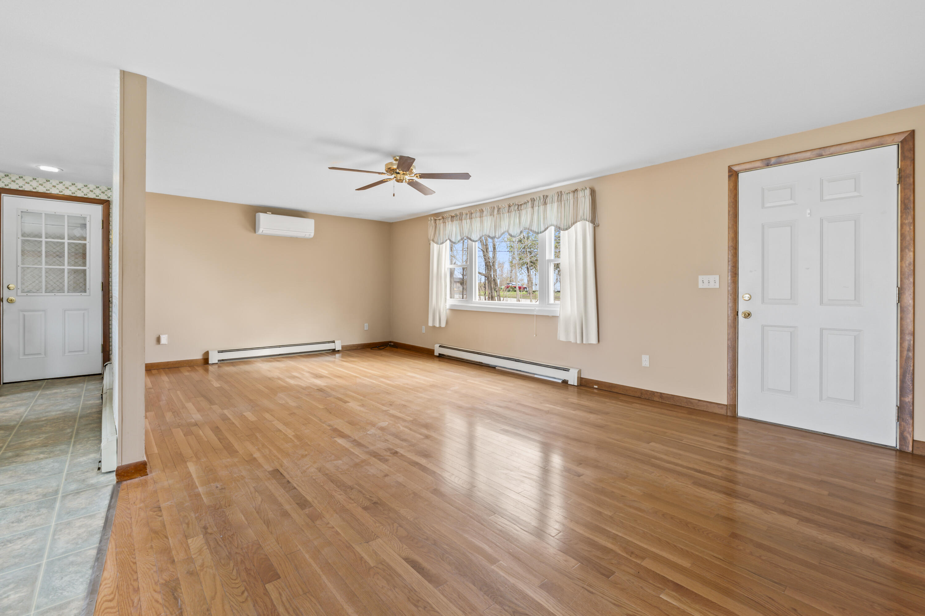 286 Hanscom Road Eliot, ME 03903 - Photo 4 of 68 286 Hanscom Rd_108