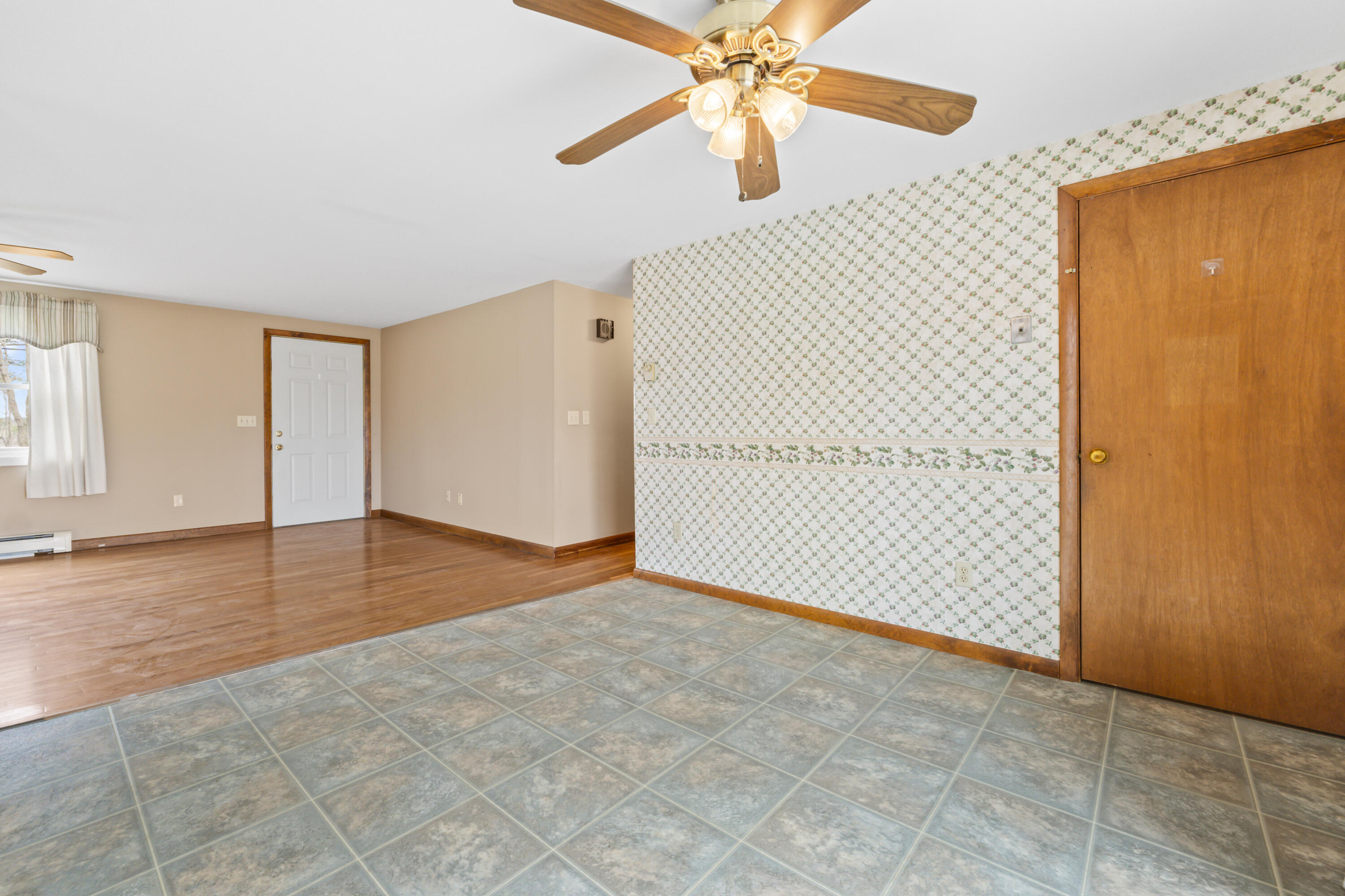 286 Hanscom Road Eliot, ME 03903 - Photo 7 of 68 286 Hanscom Rd_110