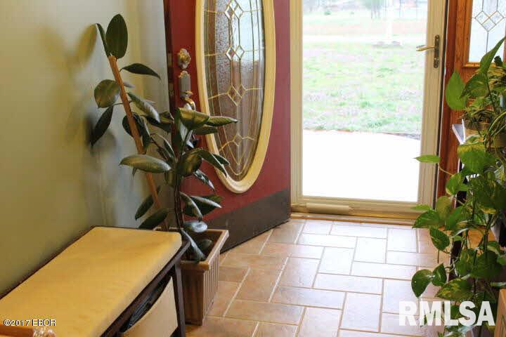 3042 Rolla Road Carterville, IL 62918 - Photo 2 of 10 Gallery Image 2