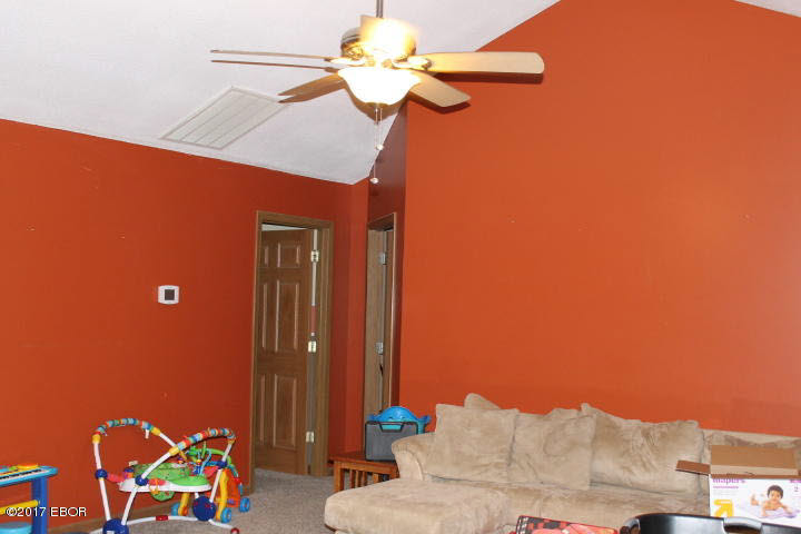 3042 Rolla Road Carterville, IL 62918 - Photo 3 of 10 Gallery Image 3