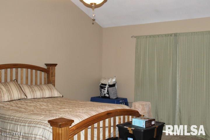 3042 Rolla Road Carterville, IL 62918 - Photo 5 of 10 Gallery Image 5