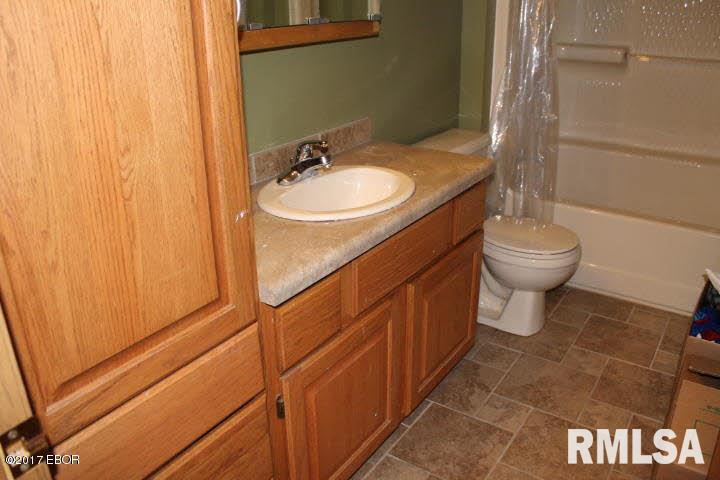 3042 Rolla Road Carterville, IL 62918 - Photo 8 of 10 Gallery Image 8
