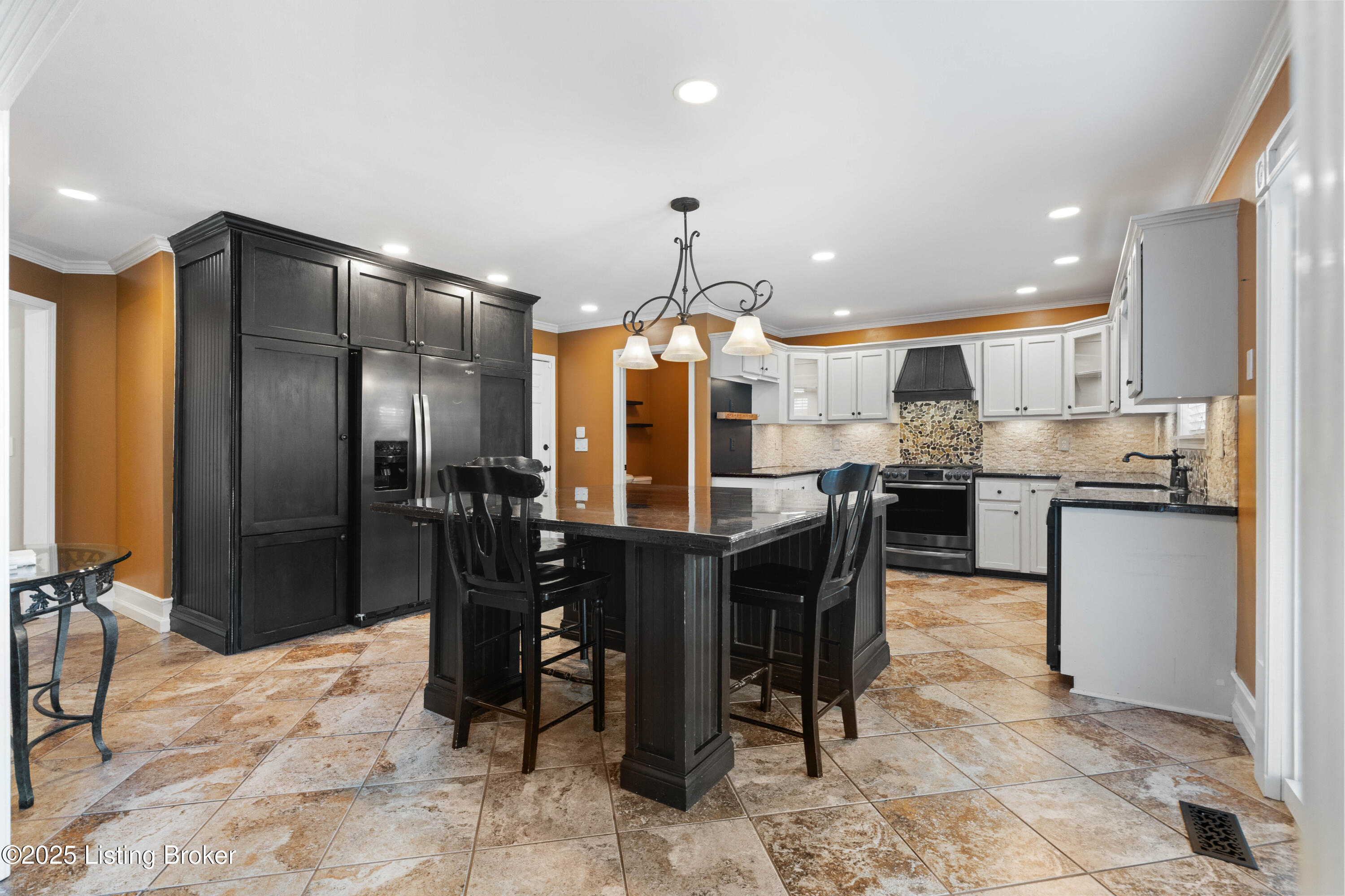 1220 Williams Ridge Road Louisville, KY 40243 - Photo 17 of 51 DSC01618