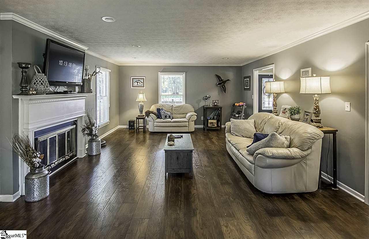 112 Furr Road Piedmont, SC 29673 - Photo 2 of 36 Gallery Image 2