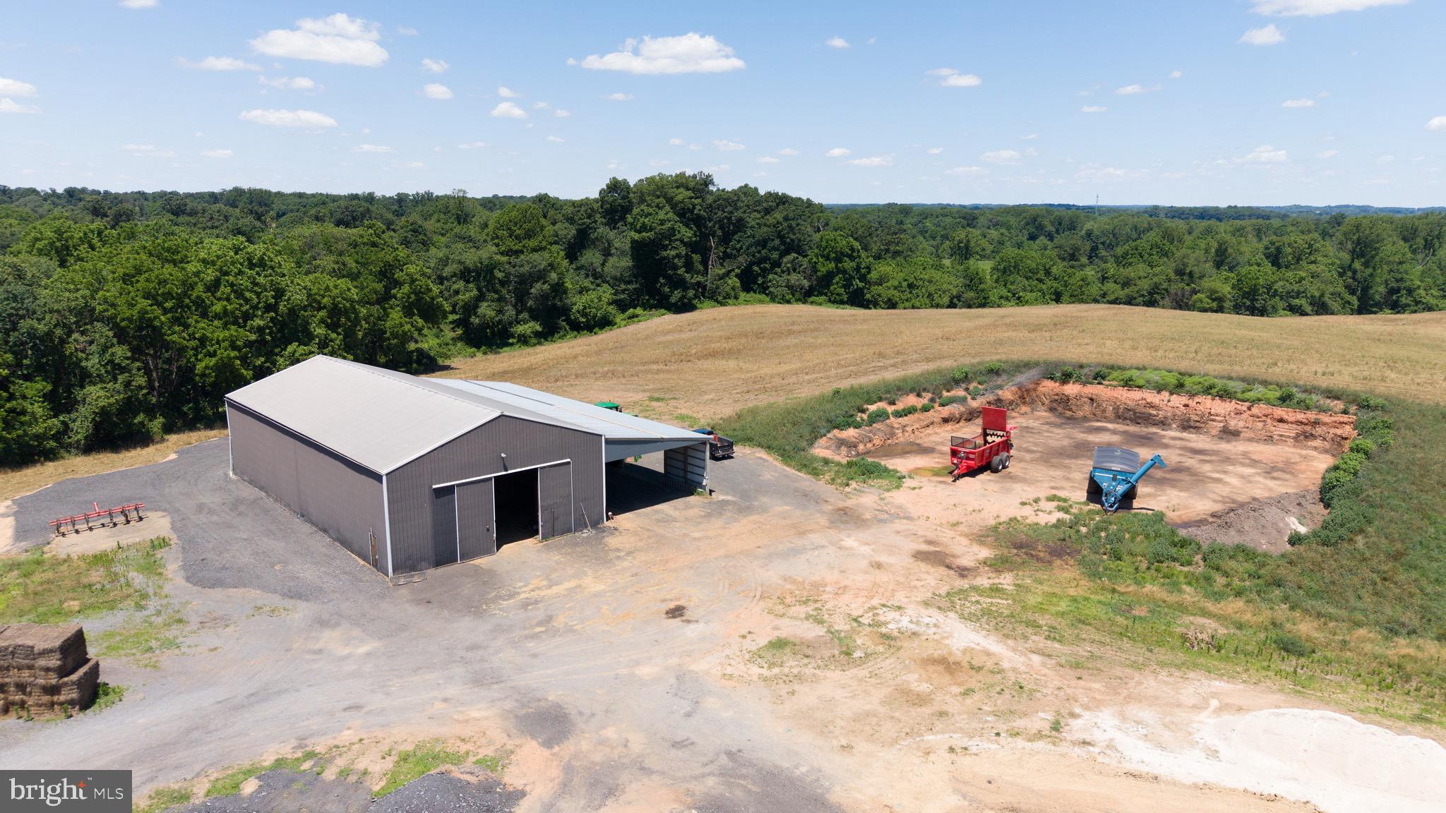 13090 Old Frederick Road Sykesville, MD 21784 - Photo 27 of 31