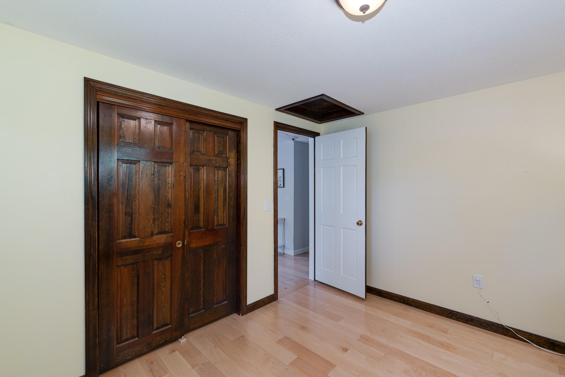 8 Carlton Road Monument Beach, MA 02532 - Photo 25 of 57 8 Carlton-37