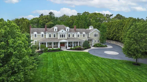 $2,695,000 | 29 Tara Drive, Norwell, MA 02061