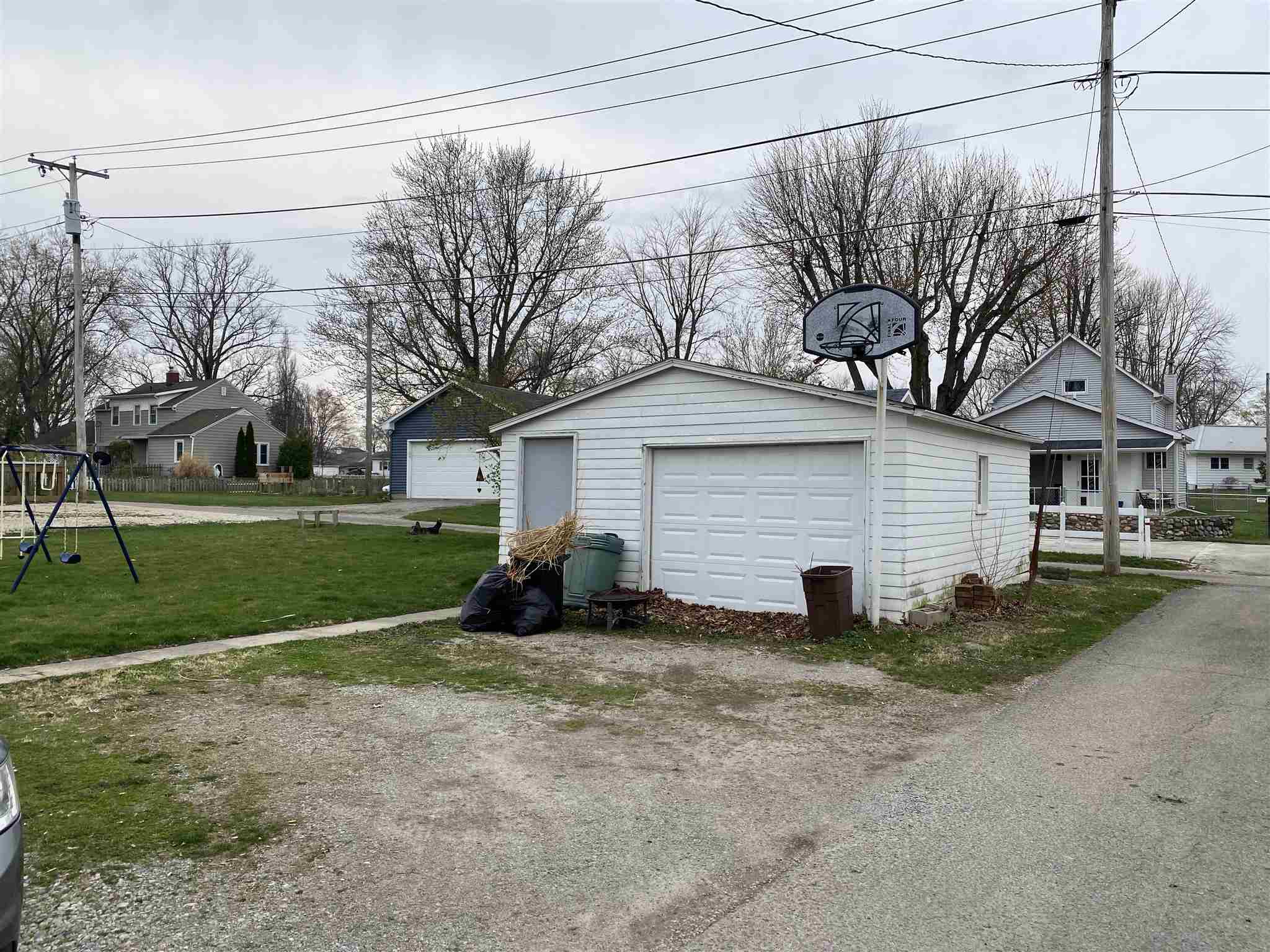 722 High Street Decatur, IN 46733 - Photo 3 of 3