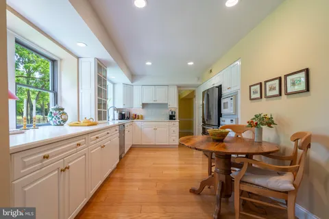 $875,000 | 890 Village Circle, Blue Bell, PA 19422