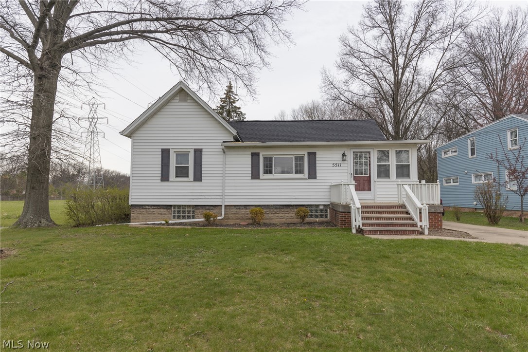 5511 Chestnut Road Independence, OH 44131 - Photo 1 of 29 Gallery Image 1