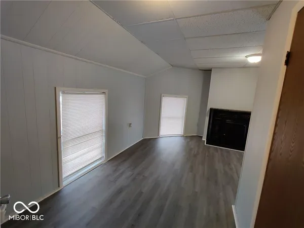 $545 | 617 West Franklin Street, Unit STUDIO 3, Shelbyville, IN 46176