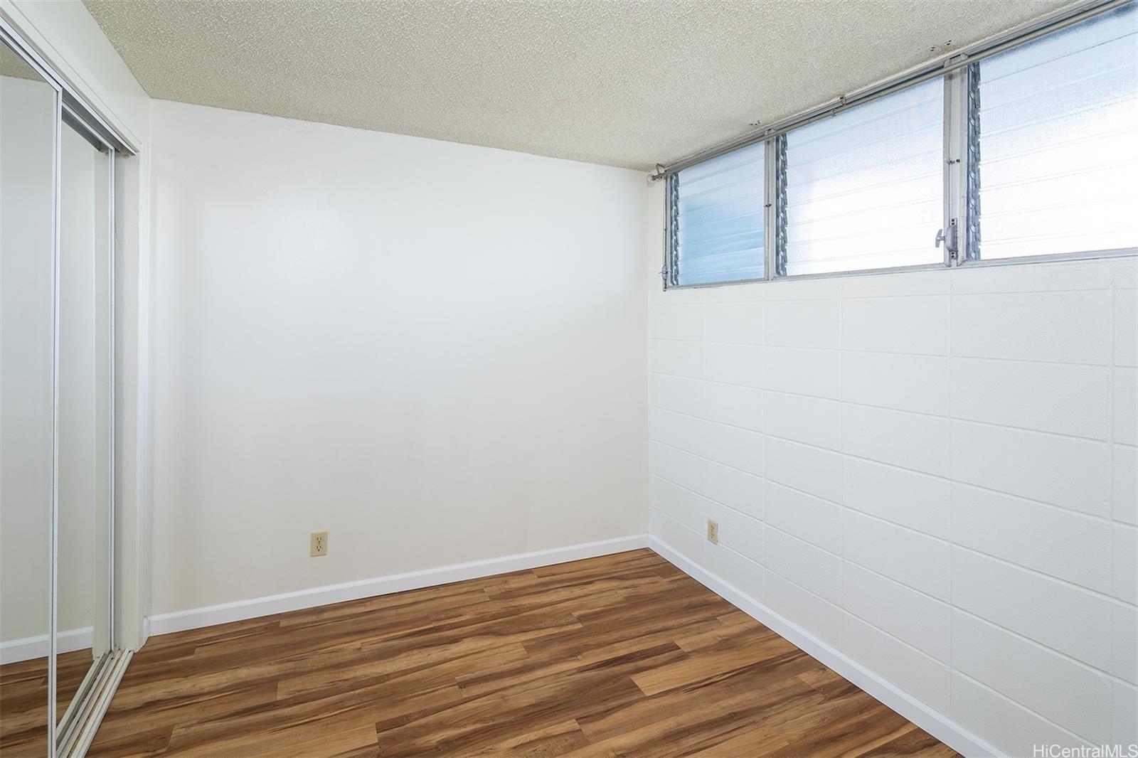 2542 Date Street, Unit 401 Honolulu, HI 96826 - Photo 7 of 13