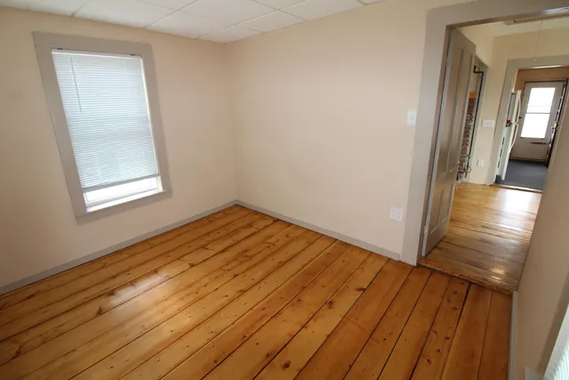 $1,850 | 27 Centenary Avenue, Unit 2, Laconia, NH 03246