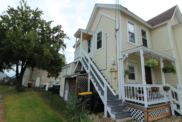 $1,850 | 27 Centenary Avenue, Unit 2, Laconia, NH 03246