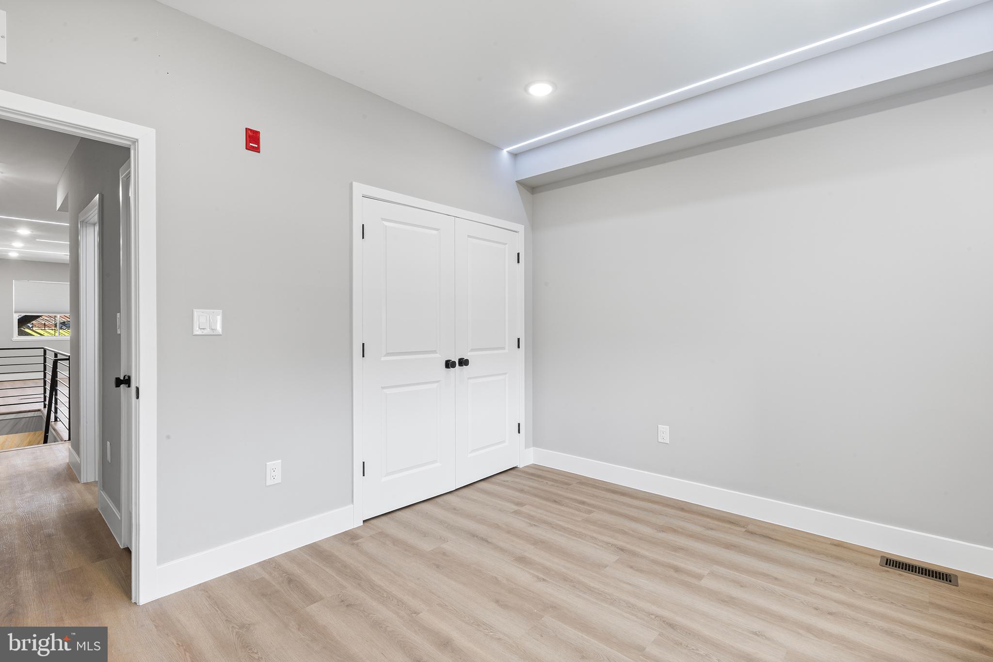 1413 North 8th Street Philadelphia, PA 19122 - Photo 30 of 44
