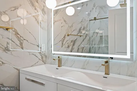 a bathroom with a shower curtain