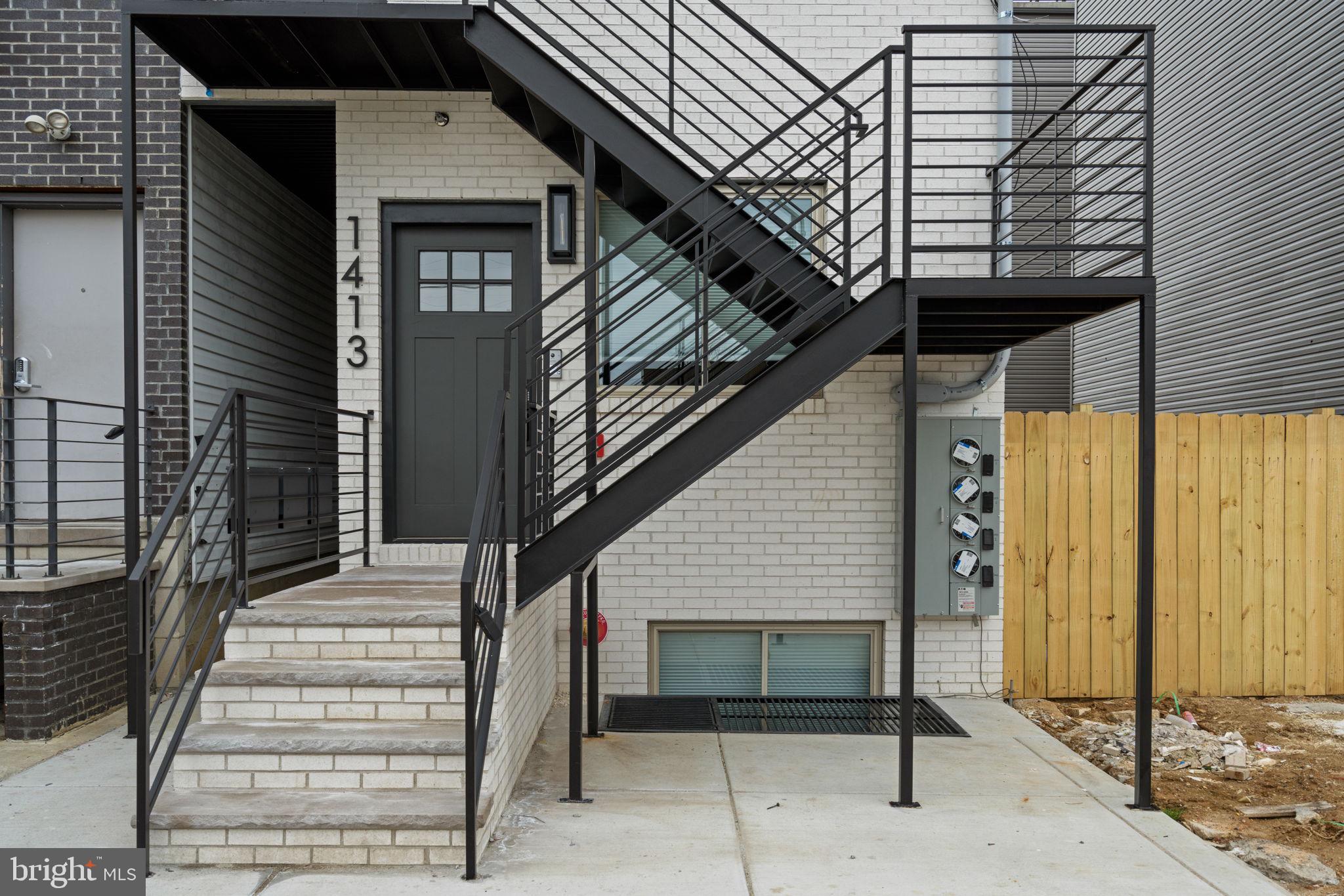 1413 North 8th Street Philadelphia, PA 19122 - Photo 43 of 44 a view of entryway with a front door