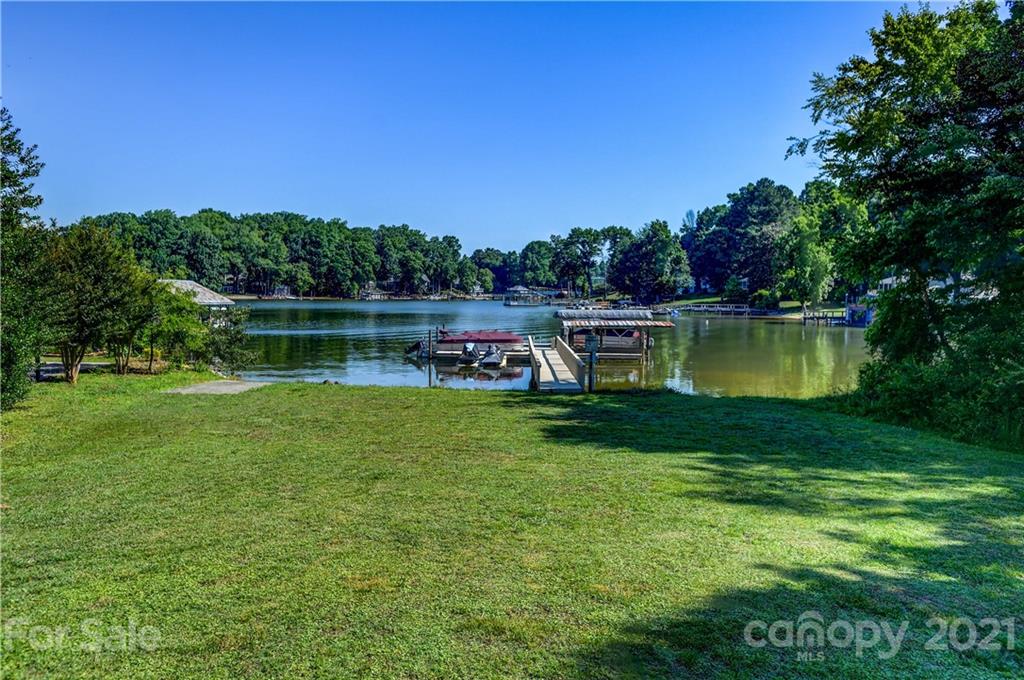 215 Shady Cove Road Troutman, NC 28166 - Photo 2 of 37 Gallery Image 2