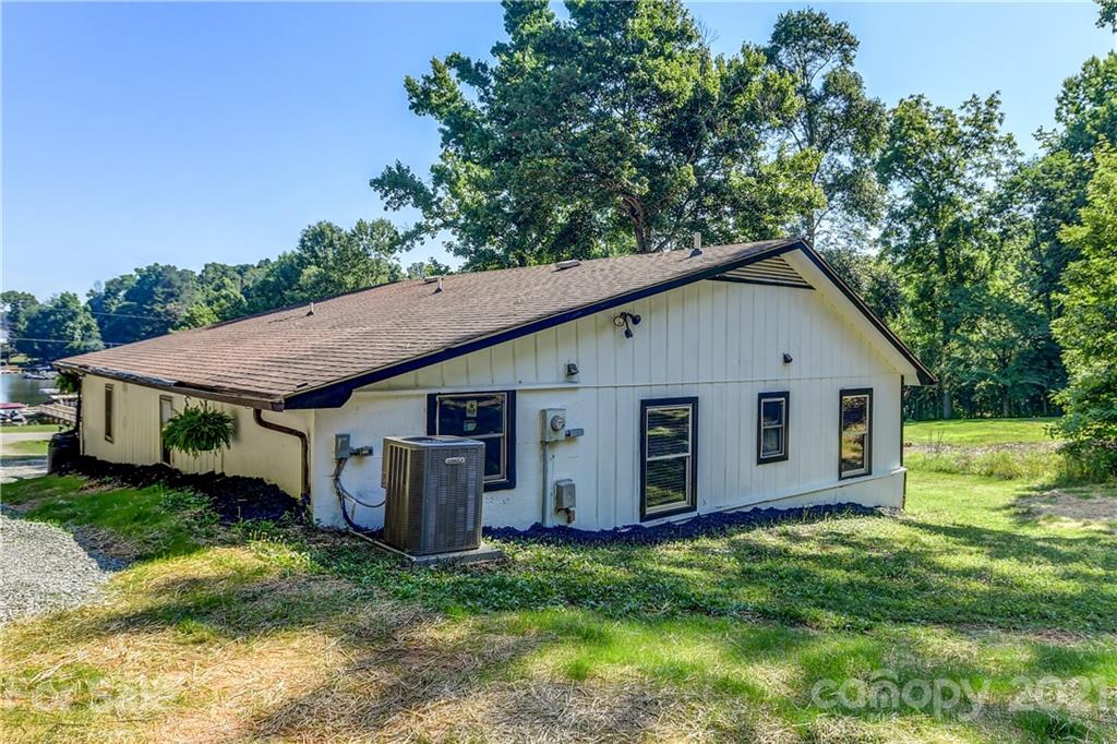 215 Shady Cove Road Troutman, NC 28166 - Photo 28 of 37 Gallery Image 28