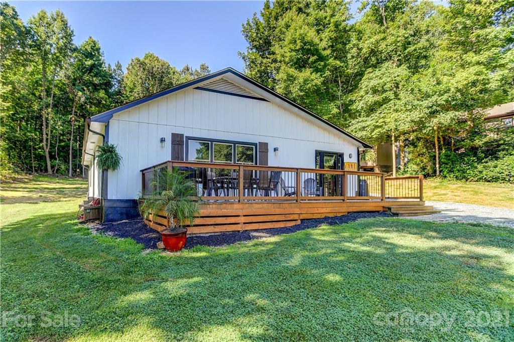 215 Shady Cove Road Troutman, NC 28166 - Photo 32 of 37 Gallery Image 32