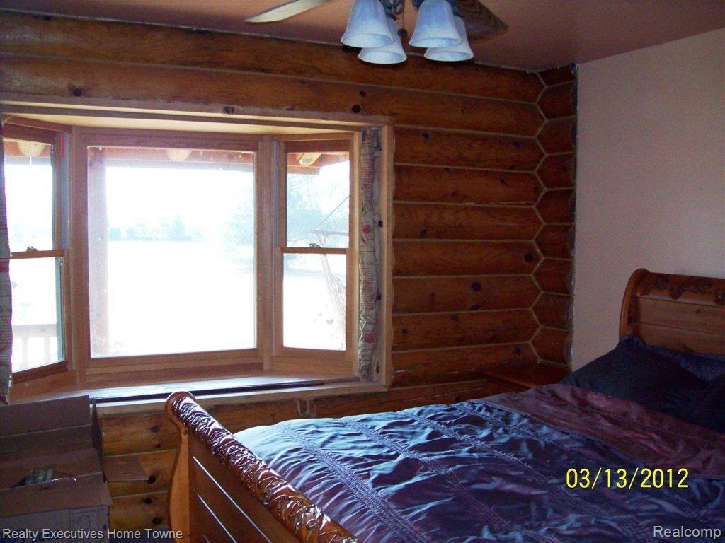 5940 Newman Road St. Clair, MI 48079 - Photo 4 of 15 Bedroom 3.jpg
