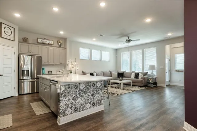 $2,950 | 229 Bonnet Boulevard, Georgetown, TX 78628