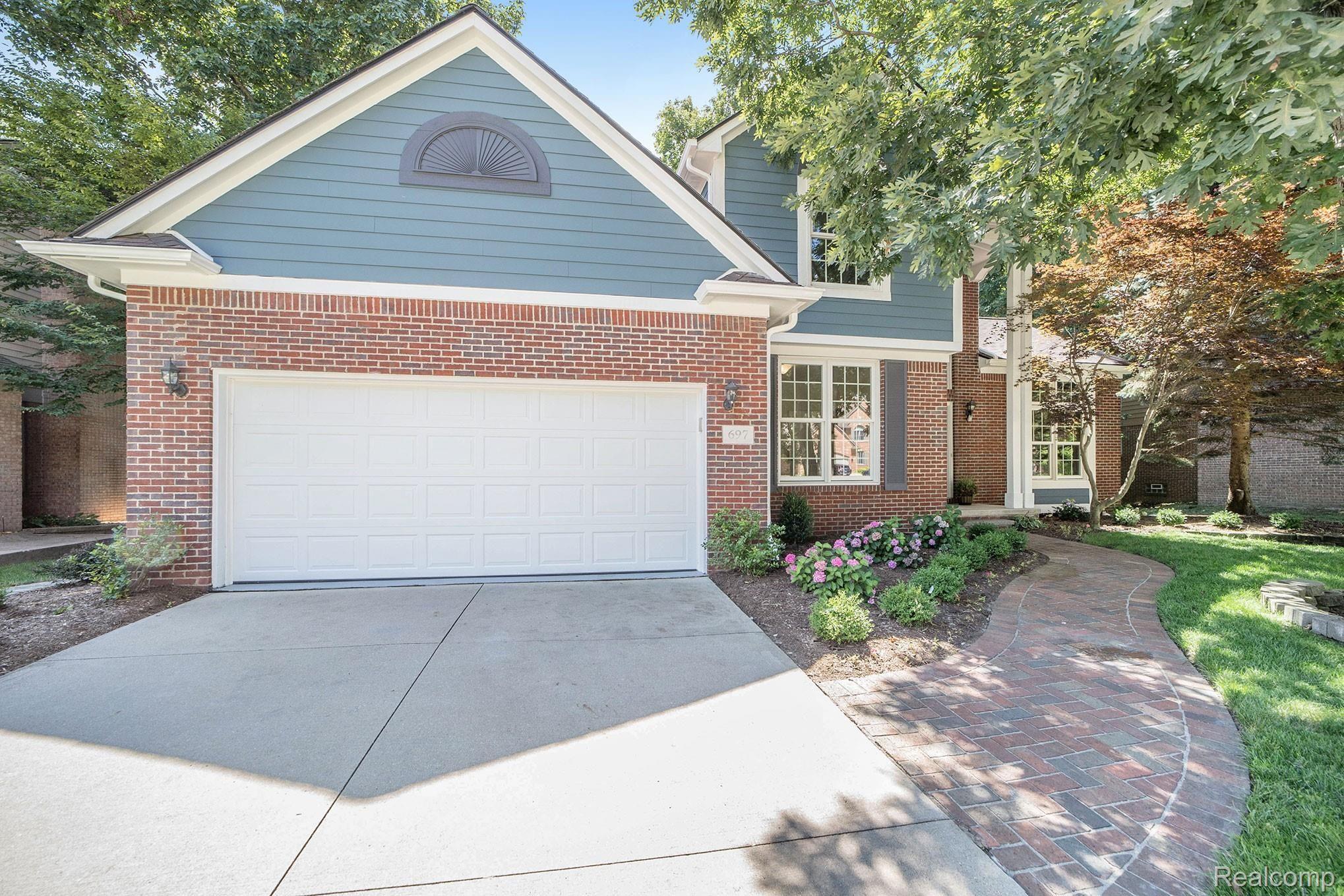 697 Lake Ridge Road Rochester, MI 48307 - Photo 4 of 42 017A2385.jpg