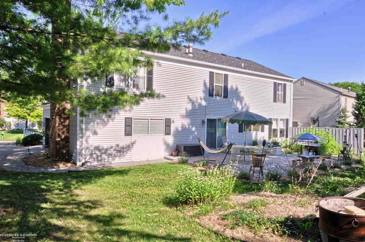 1140 Whispering Knoll Lane Rochester Hills, MI 48306 - Photo 33 of 35
